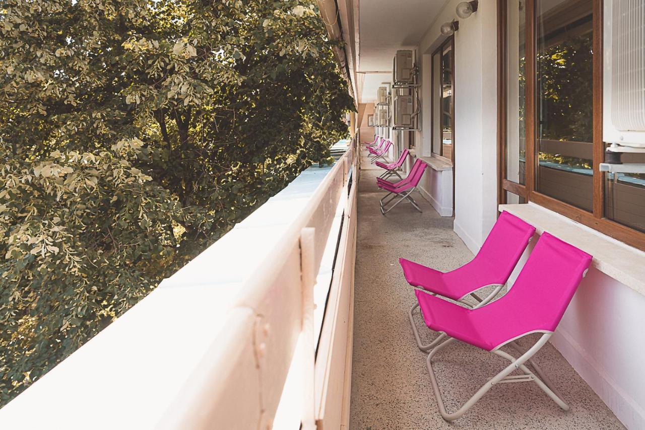 Amadina Garden Hotel Lozenets Bagian luar foto