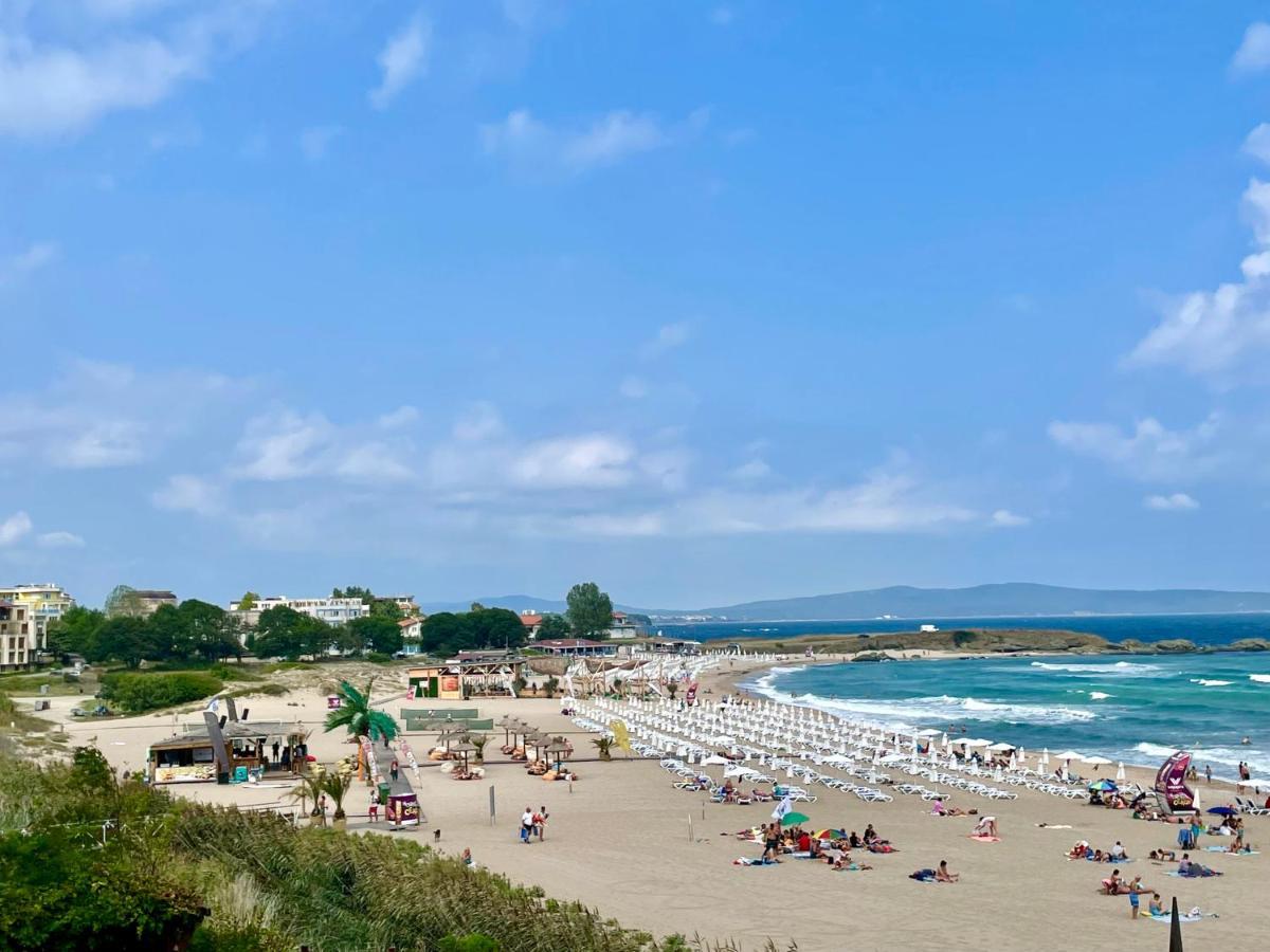 Amadina Garden Hotel Lozenets Bagian luar foto