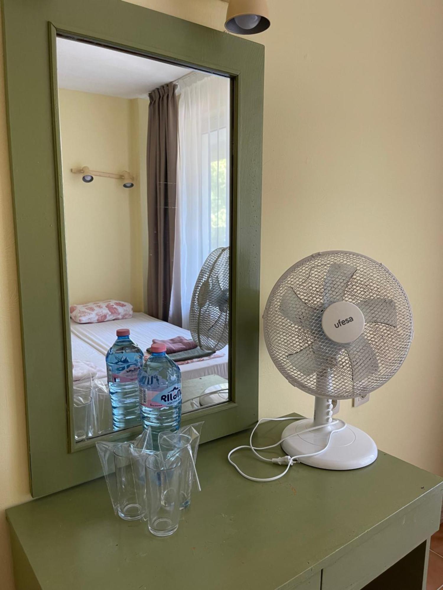 Amadina Garden Hotel Lozenets Bagian luar foto